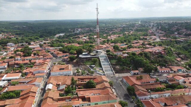 Cidade de Amarante no sul do Piau&iacute; e serra dp S&atilde;o Francisco em S&atilde;o Francisco do Maranh&atilde;o