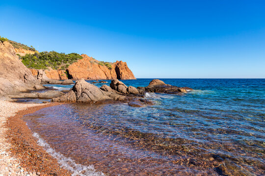 Small beach near Calanque de Maupas, C&ocirc;te d&rsquo;Azur. France
