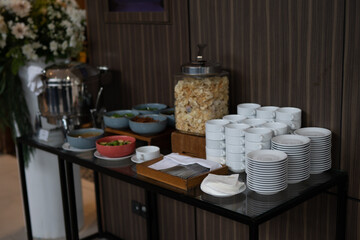 foood wedding gown prepaeration cake © Ardy