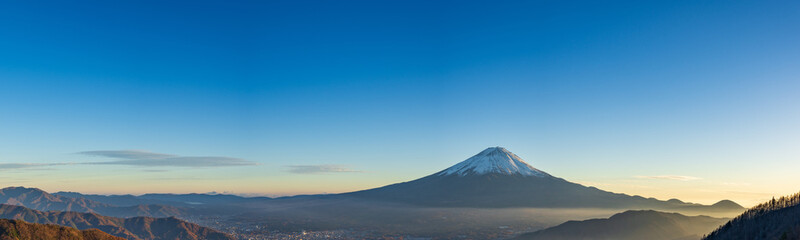 Tranquil sunset panorama of Mount Fuji and Lake Kawaguchi