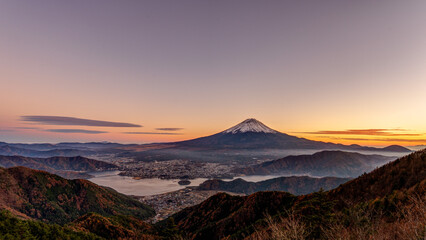 Tranquil sunset panorama of Mount Fuji and Lake Kawaguchi