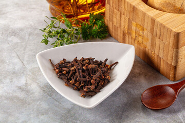 Dry cloves buds aromatic flavor