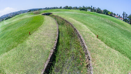 Naklejka premium Golf Course Water Weir Hazard Fairways Overlooking Green Summer Landscape