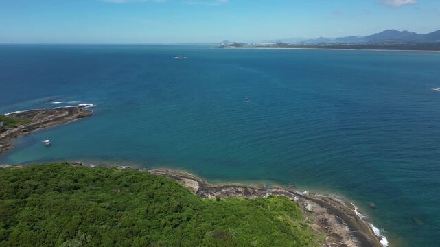 Imagem a&eacute;rea do arquip&eacute;lado das 3 ilhas, para&iacute;so de &aacute;guas cristalinas localizado no litoral da cidade de Guarapari. Sul do estado do Esp&iacute;rito Santo.