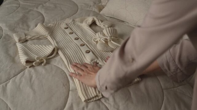 Knitted Baby Set