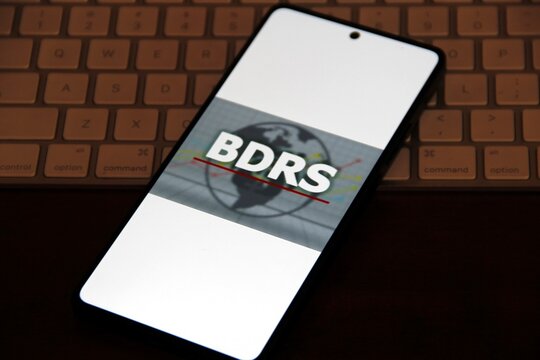 BDR - Brazilian Depositary Receipt - Certificado negociado no Brasil que representa a&ccedil;&otilde;es, outros ativos de empresas estrangeiras, permitindo que investidores locais invistam no mercado internacional.