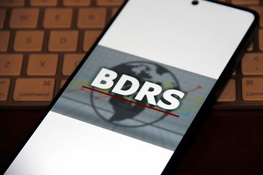 BDR - Brazilian Depositary Receipt - Certificado negociado no Brasil que representa a&ccedil;&otilde;es, outros ativos de empresas estrangeiras, permitindo que investidores locais invistam no mercado internacional.