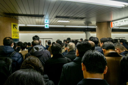 東京の満員電車