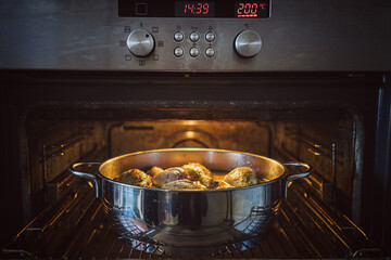 Cooking chicken and rice in the oven