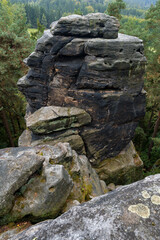 Felsgebiet Nikolsdorfer Wände zwischen dem Ort Leupoldishain und der Stadt Königstein an der Elbe, Sächsische Schweiz, Landkreis Sächsische Schweiz-Osterzgebirge, Sachsen, Deutschland