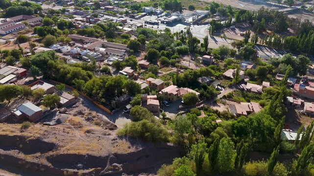 Vista a&eacute;rea con drone de Tilcara en la provincia de Jujuy, Argentina