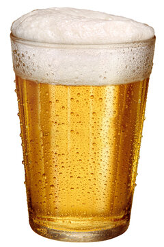 copo com cerveja gelada isolado em fundo transparente