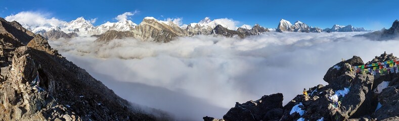 Mount Everest Lhotse Cho Oyu Makalu peak Nepal Himalaya