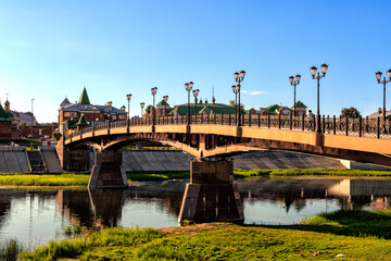 Voskresensky pedestrian bridge over the Malaya Kokshaga river in the city of Yoshkar-Ola.