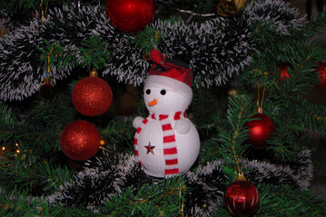 christmas tree with snowman