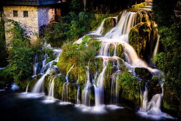 Fototapeta premium waterfall in the forest