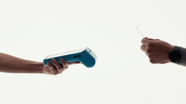 Credit card payment with contactless terminal