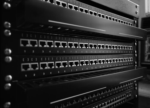 Communication patch panel RJ45