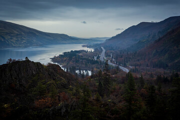 Beautiful view of the Columbia River in foggy autumn day in Oregon