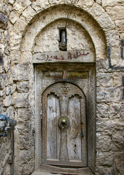 Star of David on an old wooden door, Ibb Governorate, Jibla, Yemen