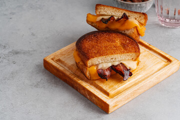 Grilled cheese sandwich with bacon
