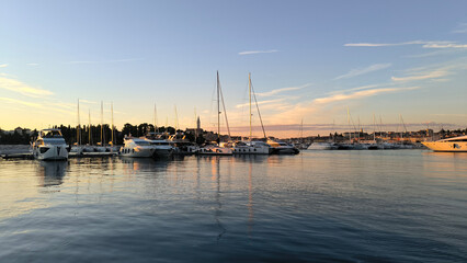 Fototapeta premium panorama of Rovinj seen from the harbor at bright summer day