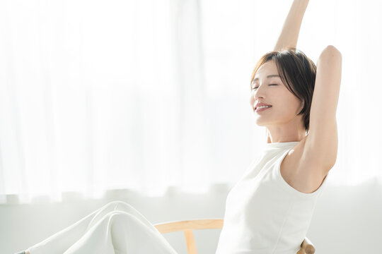 健康的な若い日本人女性のビューティーポートレート