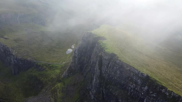 Falaise de Quiraing en &eacute;cosse sur l'ile de skye