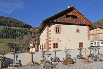 la canonica di Santa Maddalena in Val di Funes; Alto Adige