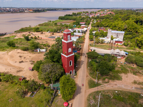 Observation tower along the Mekong, Kampong Cham, Cambodia 