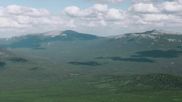 Southern Urals, Zyuratkul National Park: view of the Nurgush ridge from Bolshoy Uvan Mountain.