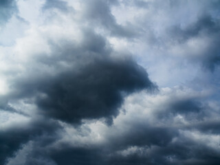 Obraz premium Cloud storm sky dark rain lightning thunder stormy typhoon nature light scene rainy atmosphere damage effect carbon dioxide dust air pollution 2.5 Pm, texture nature windstorm weather skyscape.