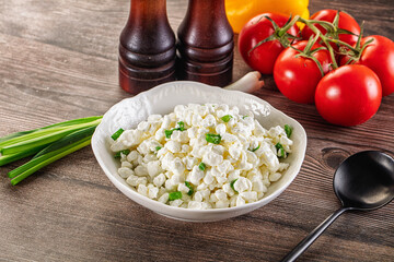 Cottage cheese with green onion