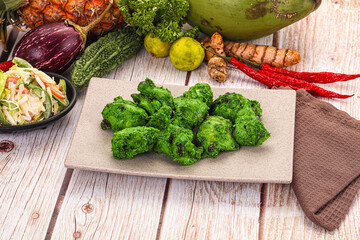 Indian green chicken mint tikka