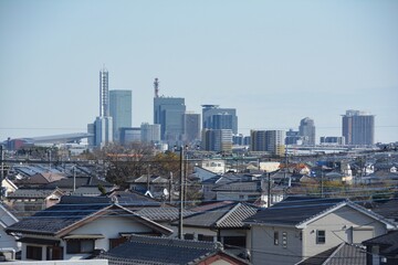 冬晴れのさいたま新都心の町並み