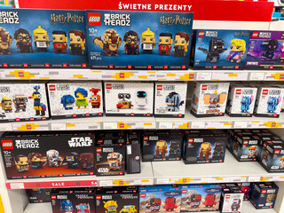 Obraz premium Colorful LEGO BrickHeadz display in a toy store