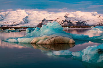Laguna lodowcowa Jokulsarlon, Islandia © Paweł Mielko