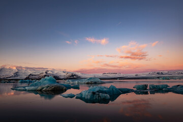 Laguna lodowcowa Jokulsarlon, Islandia © Paweł Mielko