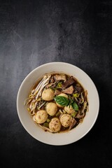 Authentic Thai Boat Noodles (Kuay Tiao Reua)