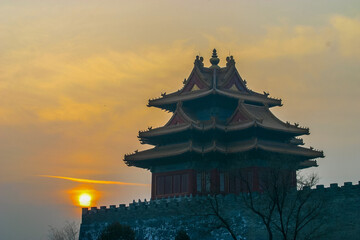 Obraz premium Corner Towers (Jiao Lou) of Beijing Forbidden City sunrise
