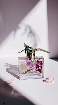 glass diffuser, reed diffuser, floral diffuser, dried flowers decor, botanical home decor, minimalist decor, modern home styling, natural fragrance, spa aesthetic, calm interior, neutral decor, soft l