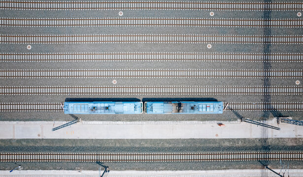 A Blue Train Among Parallel Tracks