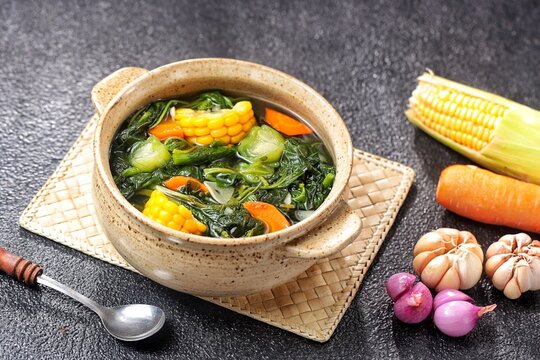 Sayur bayam bening or spinach clear vegetable in bowl
