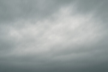 雨と霧に包まれた曇り空｜Overcast Sky with Rain and Light Fog