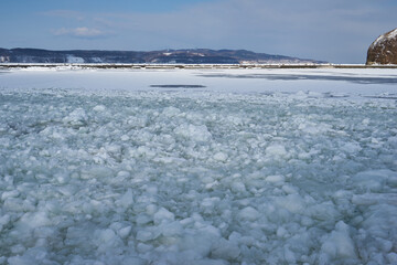 北海道　船上から見た網走港の流氷 © osap1111