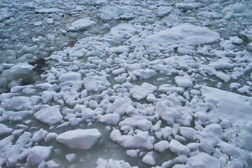 北海道　船上から見た網走港の流氷 © osap1111