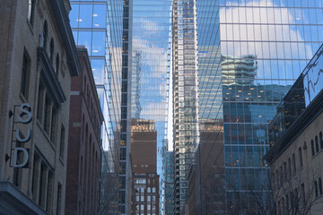 Naklejka premium looking west on Temperance St from Yonge St, incl sign outside Sud Forno, a restaurant, located at 132 Yonge St, Toronto