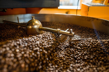 Artisan Coffee Roasting &ndash; Fresh Coffee Beans in a Modern Roastery
