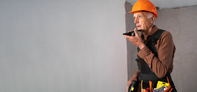 mobile phone, phone, calling, speakerphone, loudspeaker, voice message, command, AI, smartphone, voicemail, message, - Powered by Adobe