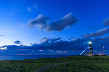 日没後の秋の入道埼灯台　秋田県男鹿市　Nyudozaki Lighthouse in autumn after sunset. Akita Pref, Oga City.